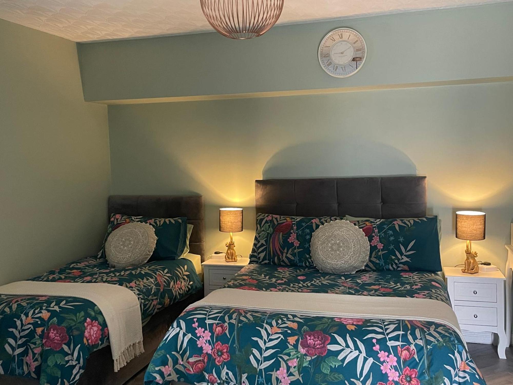 The Rose Garden Room - Self Contained Studio Ballycastle Ngoại thất bức ảnh