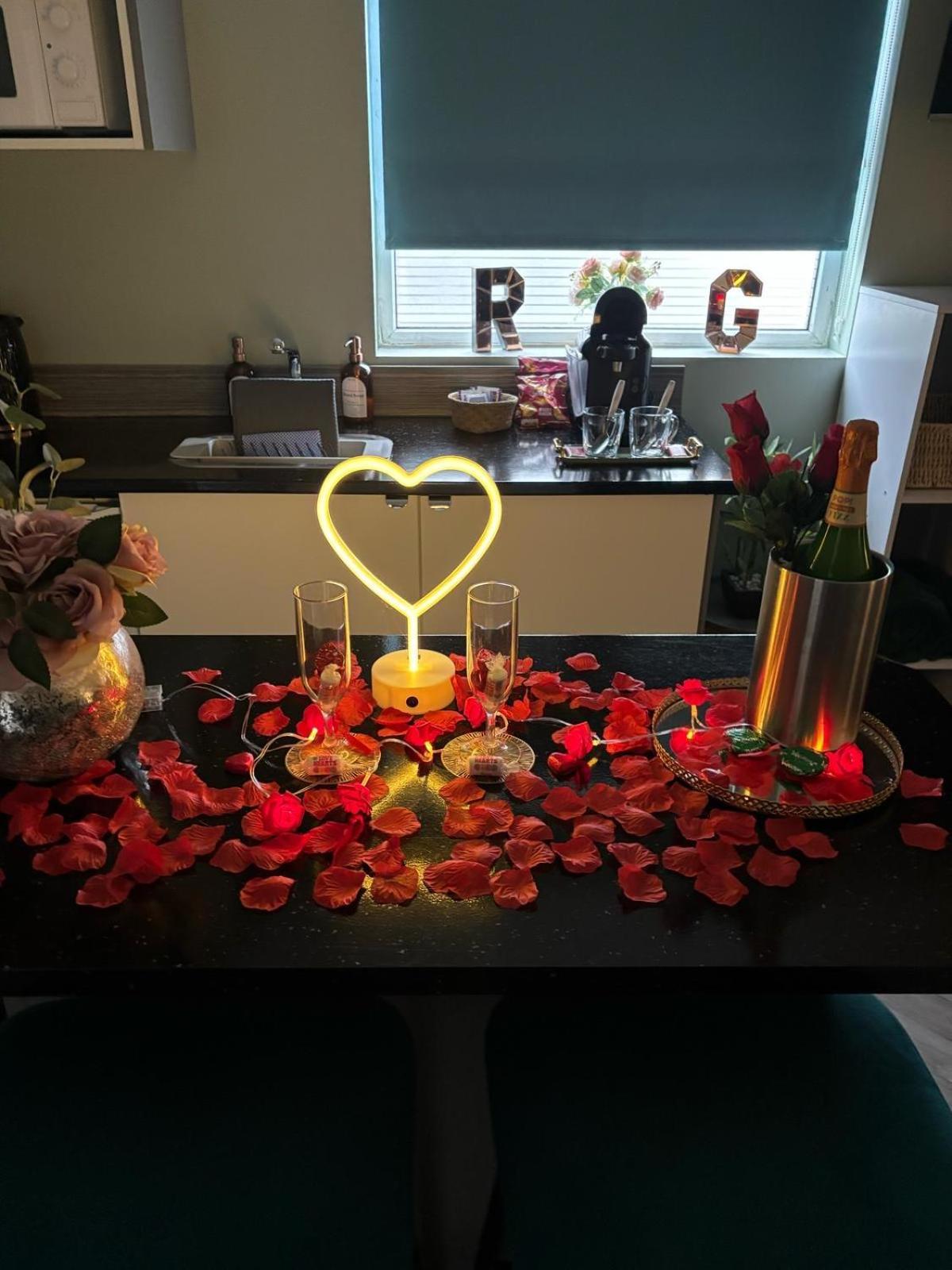 The Rose Garden Room - Self Contained Studio Ballycastle Ngoại thất bức ảnh